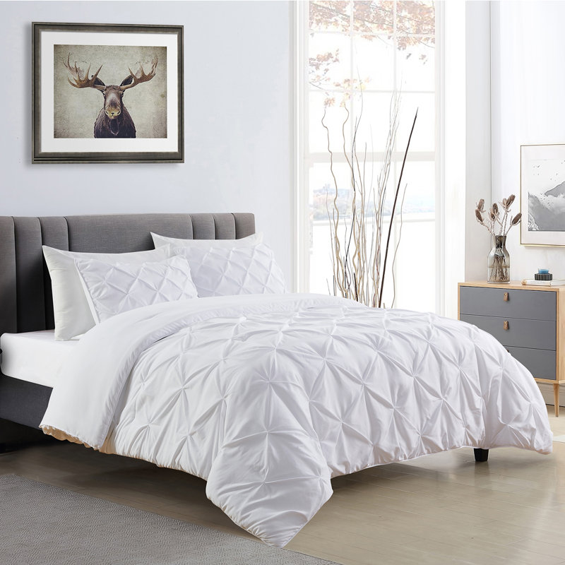 Pintucked Comforter Set, Queen Comforter + 2 Standard Shams, White