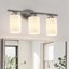 Luminaire de salle de bain à 3 lumières à intensité variable, luminaires modernes avec abat-jour en verre givré blanc (3 ampoules ST19 incluses)