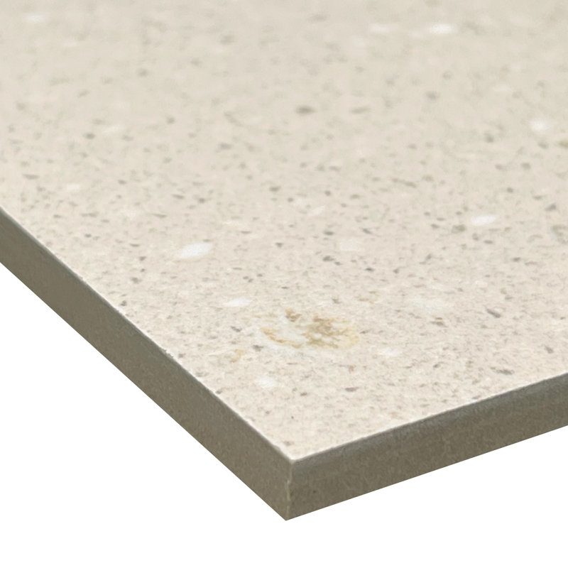 Carreau de sol en porcelaine mate 24 po x 24 po Italian Terrazzo, Beige