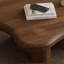 Table basse unique de style médiéval