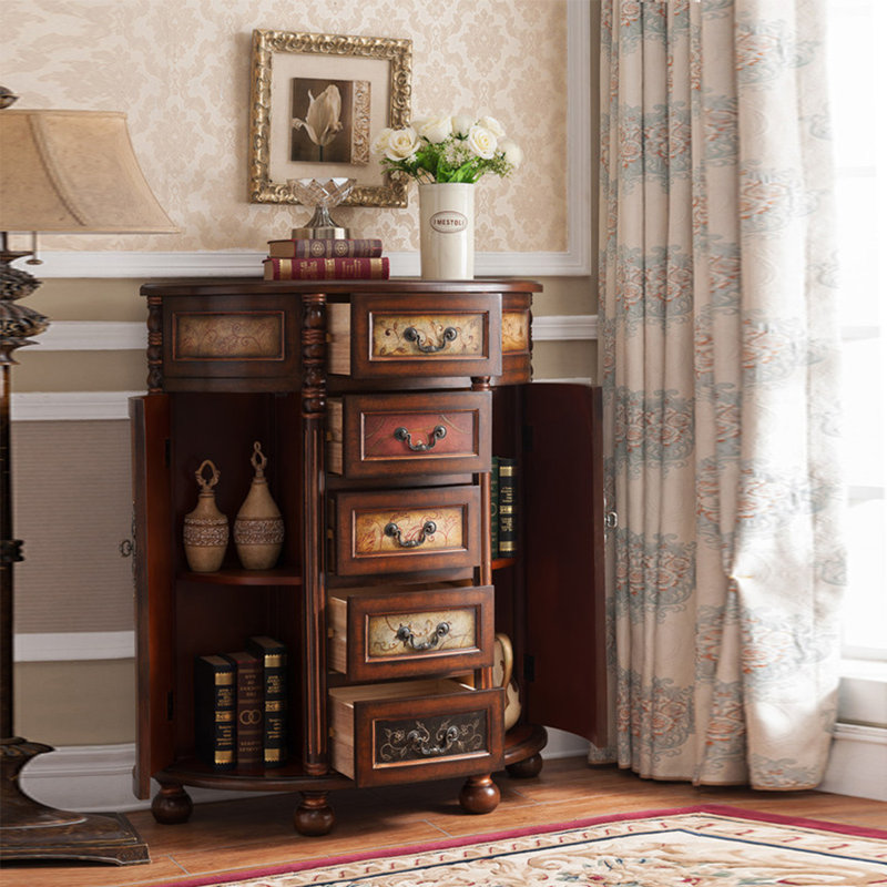 Armoire décorative courbée Birch avec panneaux de tiroirs peints à la main