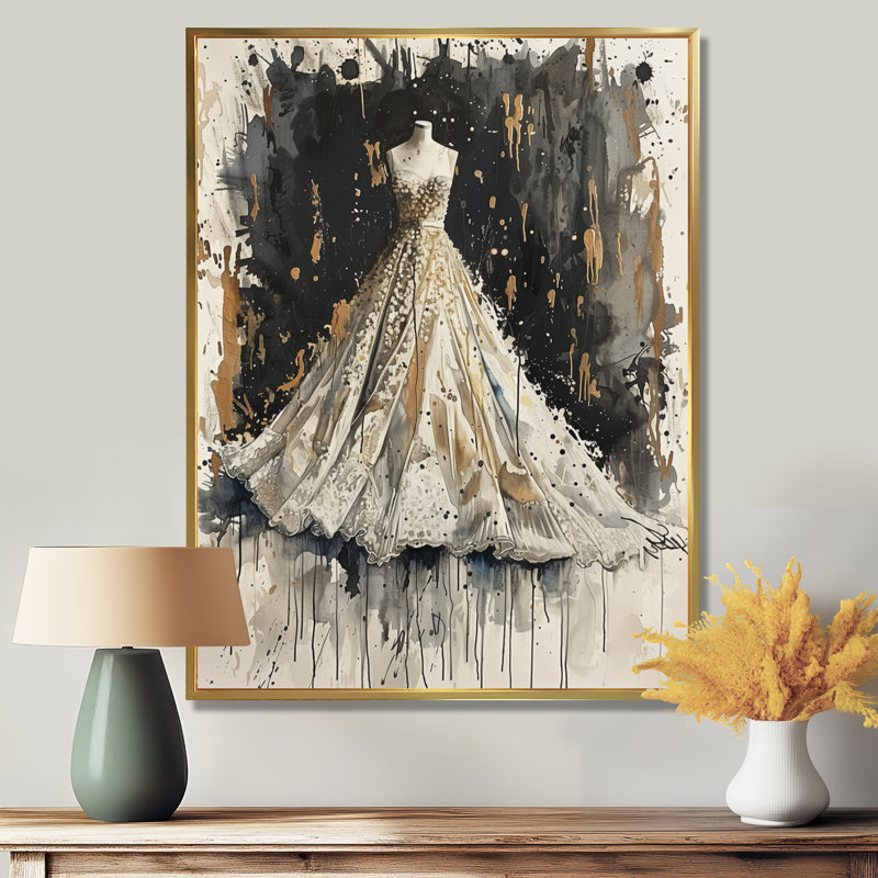 Illustration de robe de mode glamour dorée et noire II - décoration murale tendance, Cadre flottant doré, H 44 po x l 34 po