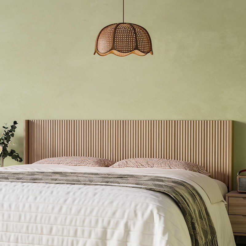 Ebern Designs Farmhouse Wood Headboard, Wall Mounted, Très grand lit, Chêne naturel