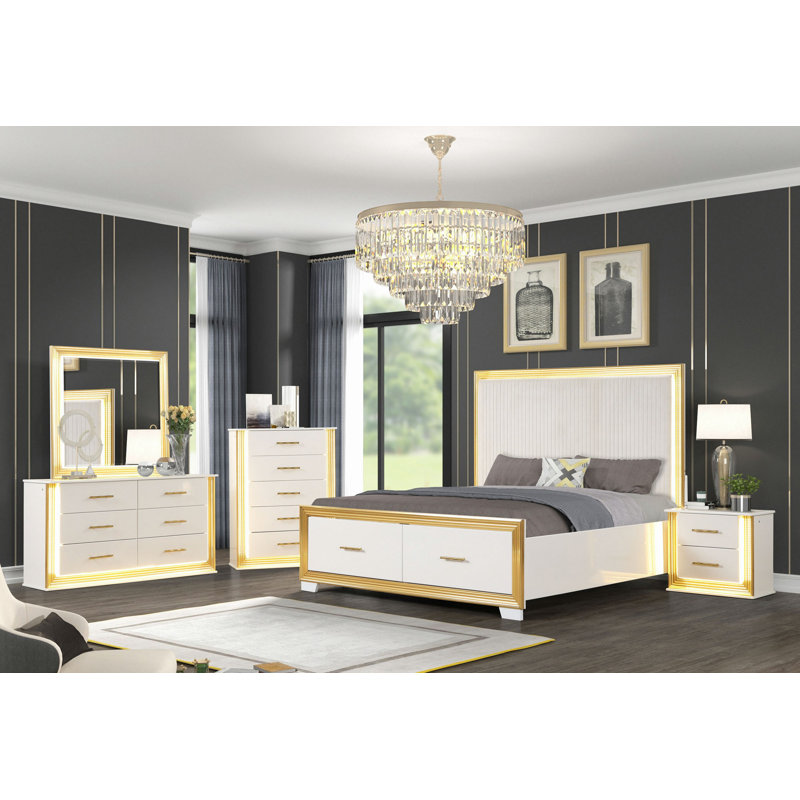 Tufted Bed Made With Wood, Grand lit
