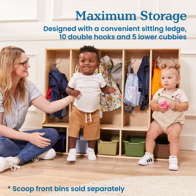 ECR4kids 5-Section Coat Locker And Scoop Front Storage Bins, Natural