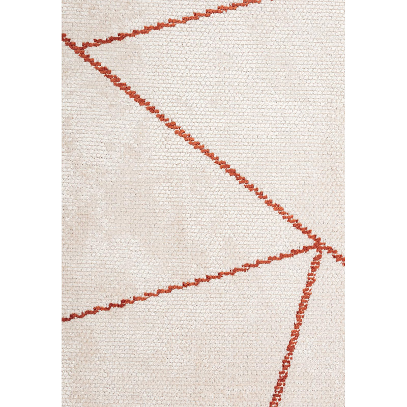 Tapis à motif géométrique triangulaire, Rectangle 7 pi 10 po x 9 pi 10 po