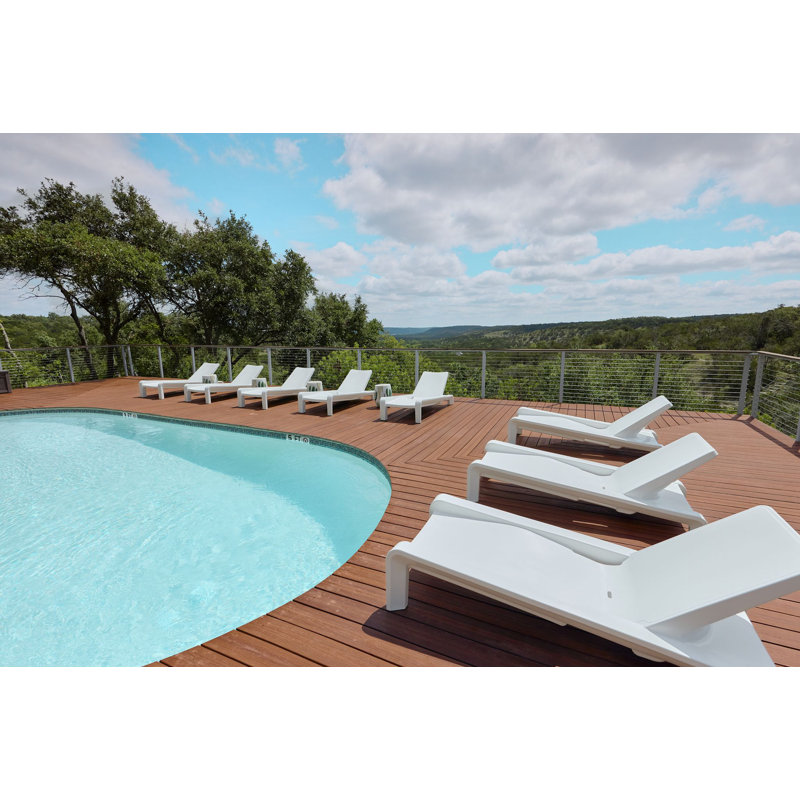 Deck Outdoor Chaise Lounge, Highcloue White