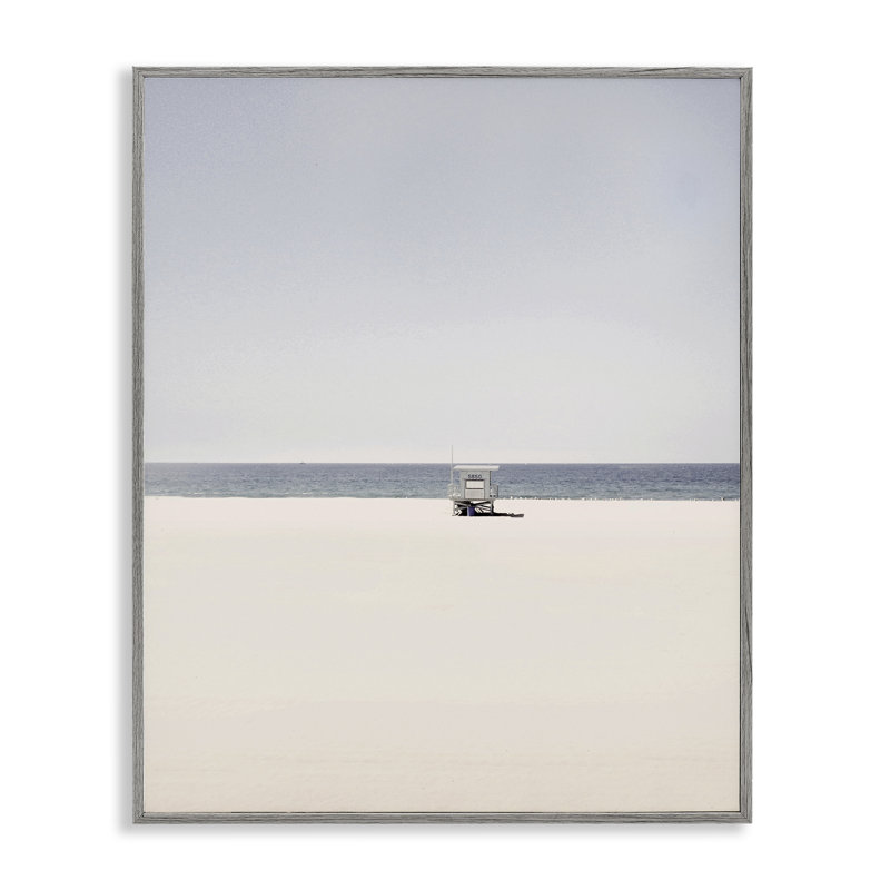 «Distant California Beach Hut», estampe numérique, design par Gemma Bardot, H 14 po x l 11 po, Estampe numérique Farmhouse