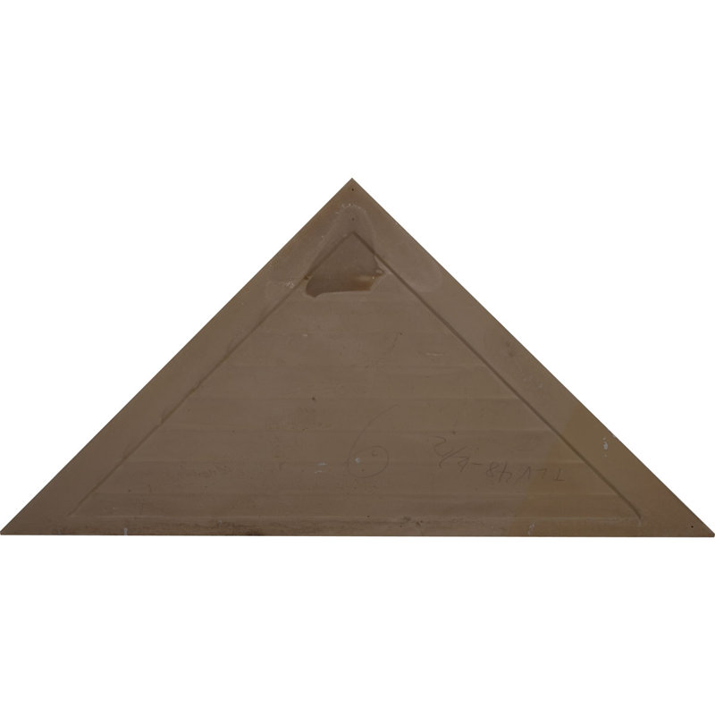 Évent triangulaire à pignon, non fonctionnel
