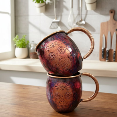 Ensemble de 2 tasses en cuivre martelé à la main avec patine menthe Ambiente Santa Clara Tasses en cuivre pur, tasses en cuivre véritable, tasses en cuivre, tasses à boire en cuivre, tasse en cuivre, verres en cuivre fabriqués à la main, articles de bar en cuivre de qualité supérieure.
