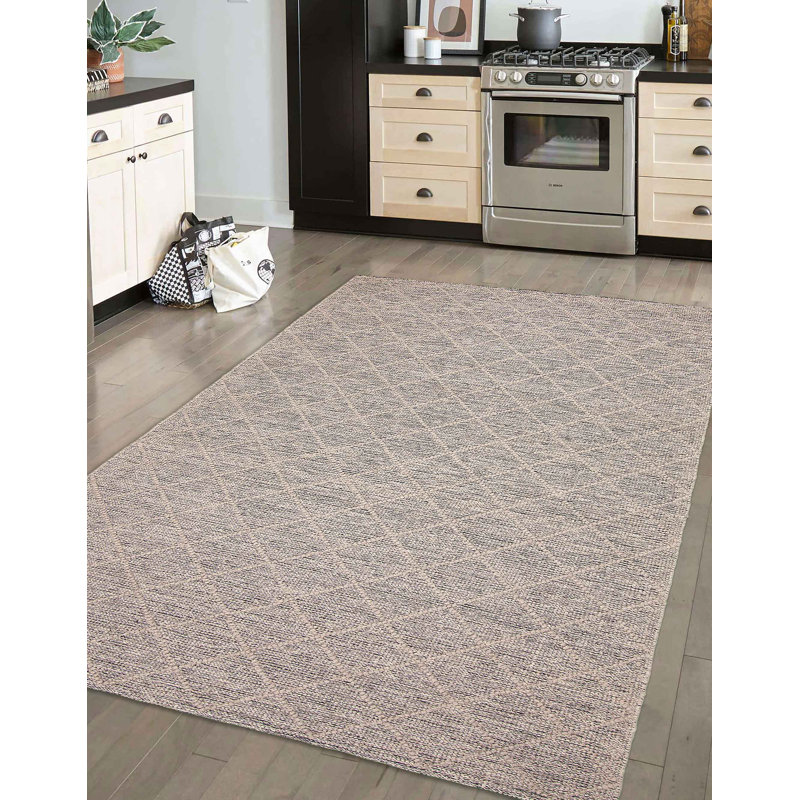Tapis rose foncé Sienna 6 pi 2 po x 8 pi 10 po