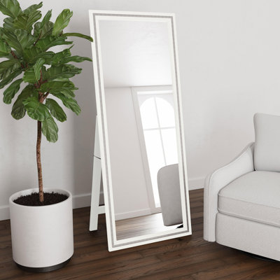 Finition raffinée - miroir debout DEL trempé 28 po x 67 po Lauri