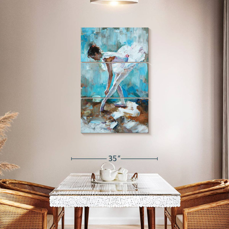 Enn Ballet Dancer Stretch