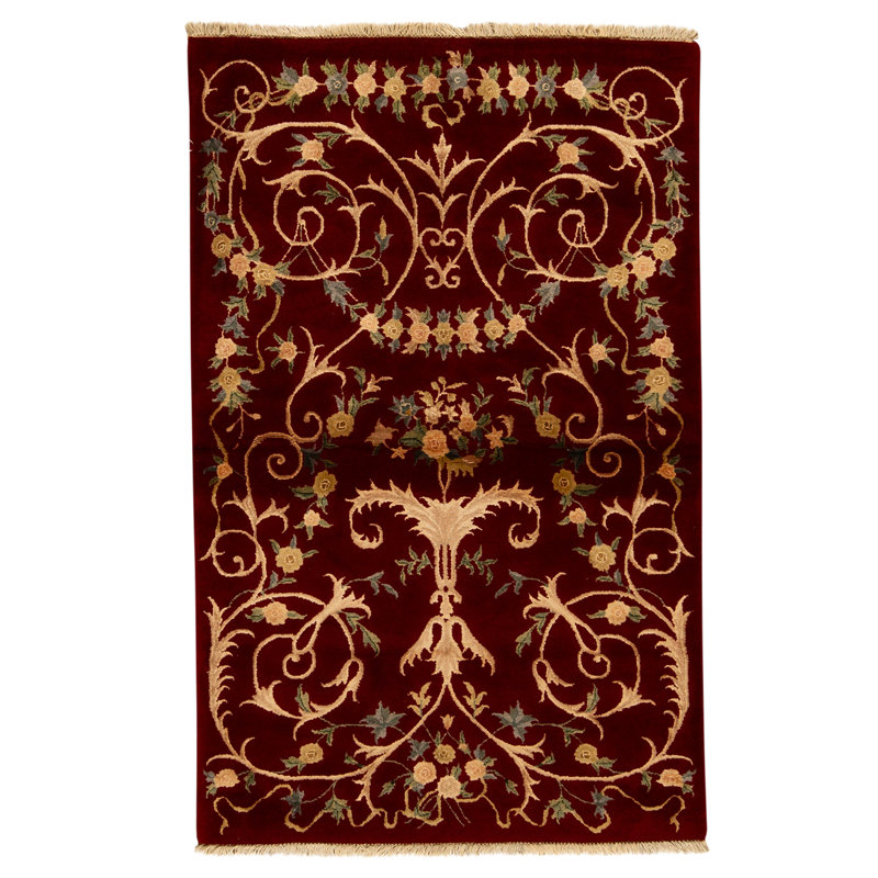 Tapis rouge noué à la main de haute qualité