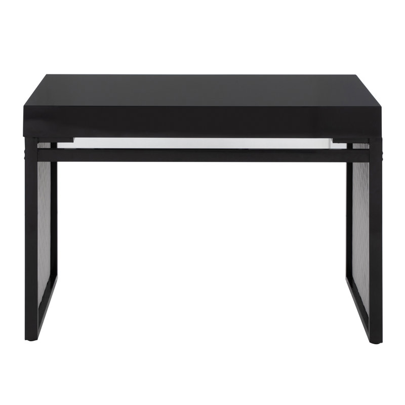 Bureau Baiba, Noir, noir, noir, noir