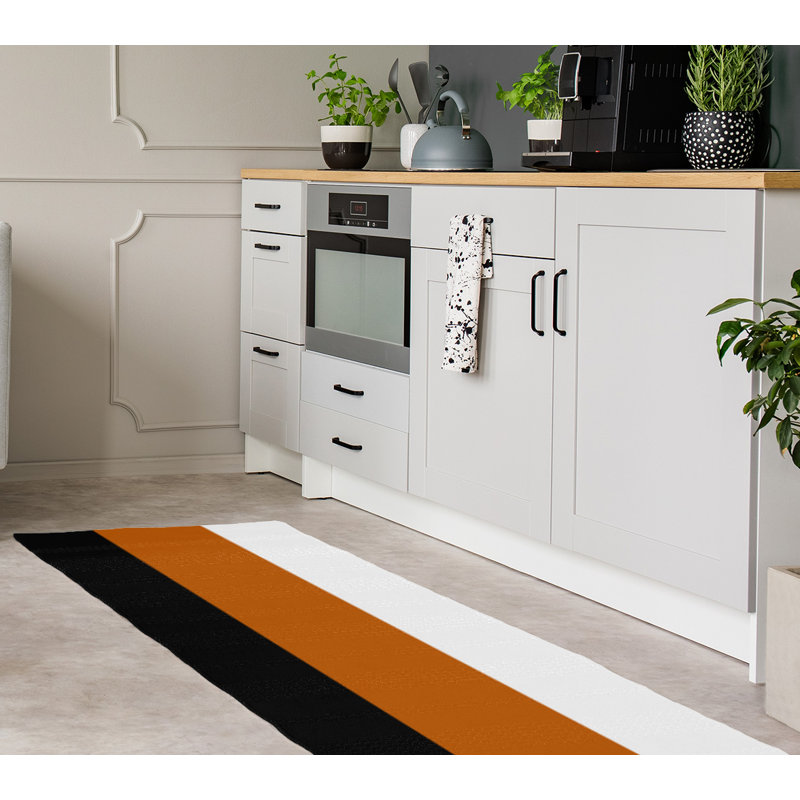 Tapis orange/noir, Tapis de couloir 2 pi 6 po x 8 pi