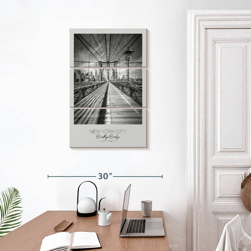 Nicci, New York, pont de Brooklyn, H 32 po x l 20 po