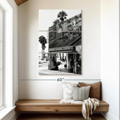 Lilie American Cannabis Venice Beach