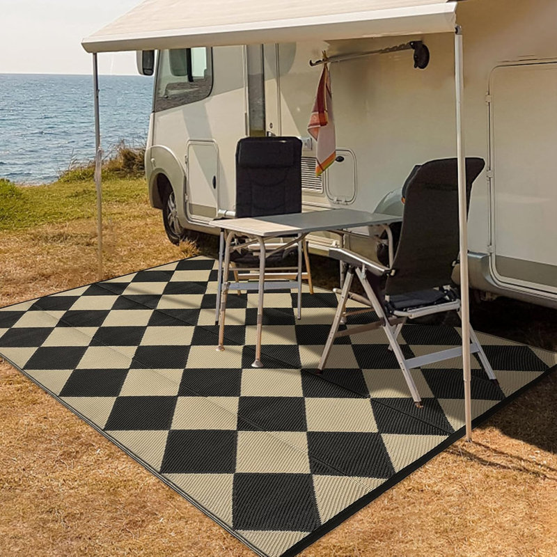 Outdoor Plastic Straw Rug – Waterproof Checkered Patio Rug with Non-Slip Backing, Modern Geometric Design for Backyard, Balcony, Camping, Picnic