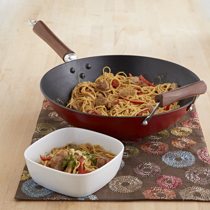 IMUSA Global Kitchen 13.58'' Non-Stick Cast Iron Wok