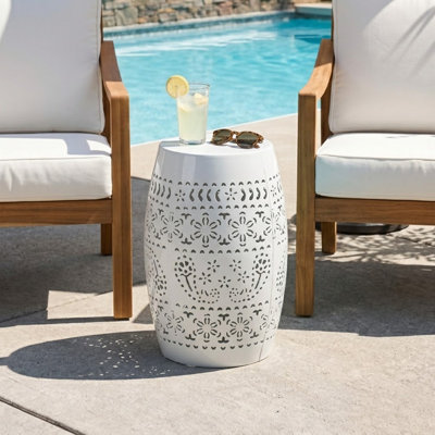 Modern Barrel Metal Side Table with Lace Cut Design No Assembly Accent Table for Patio Living Room Balcony