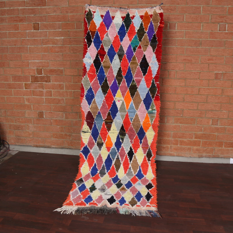 Tapis de couloir unique en laine noué à la main de style années 1960 de 3 pi x 8 pi 7 po en rouge / orange / jaune
