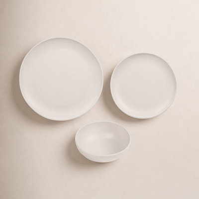 Laya Matte Coupe Melamine Salad Plate