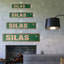 Plaque de rue Silas en plastique robuste 4 po x 18 po