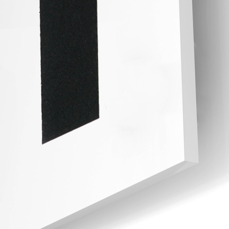 «Prestige III» par Regina Moore, H 24 po x l 16 po x P 0,2 po