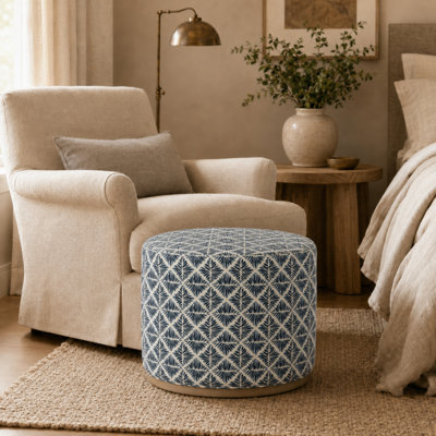 Repose-pieds Cloud avec base en bois