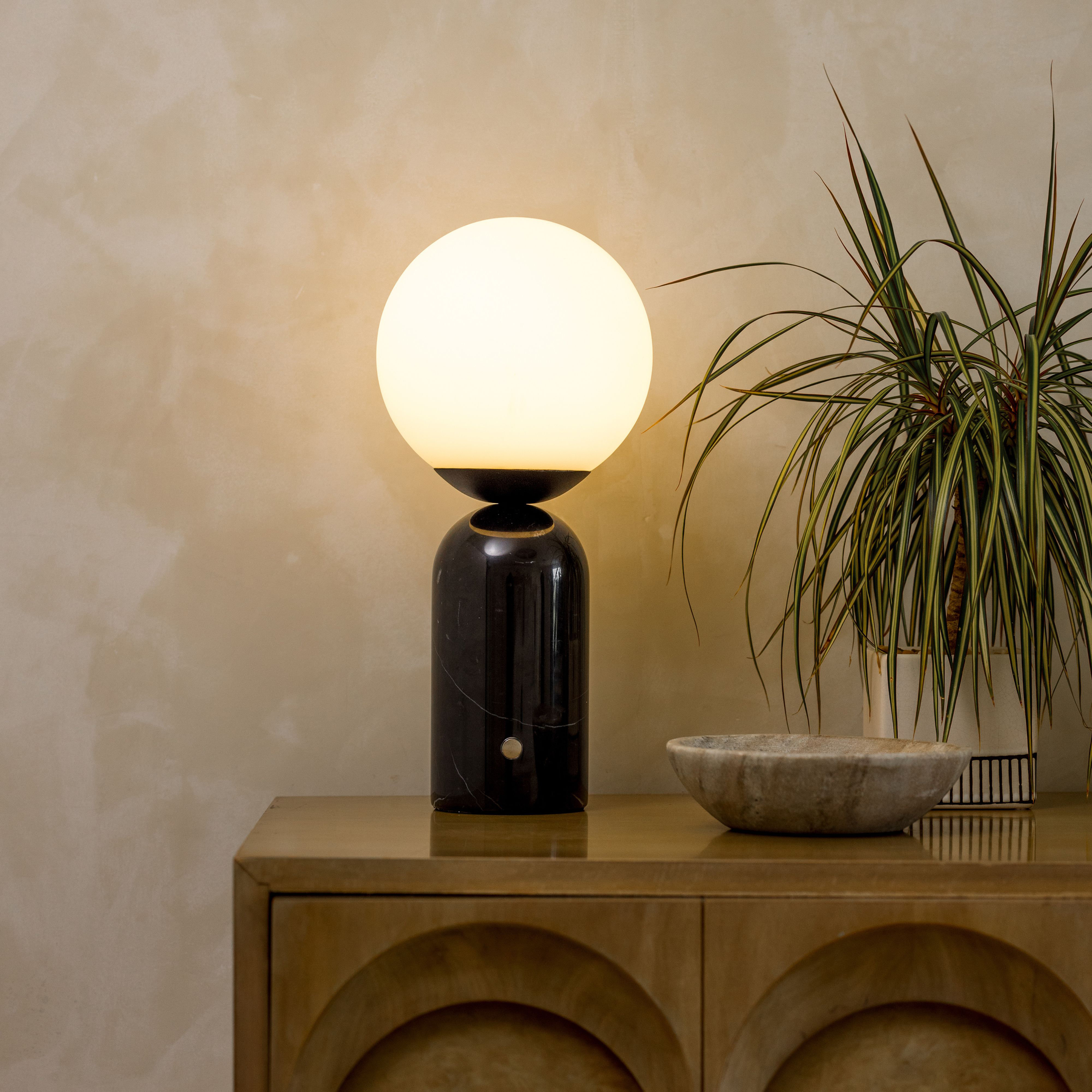 Brightech Mila Tall 15 in. Modern Integrated LED Bedside Table Lamp ...