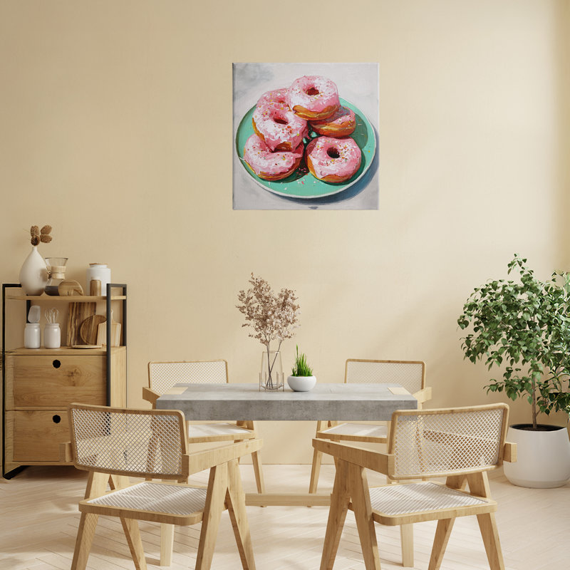 Toile rose à motif de beignets givrés, design par Tina LeCour, H 17 po x l 17 po