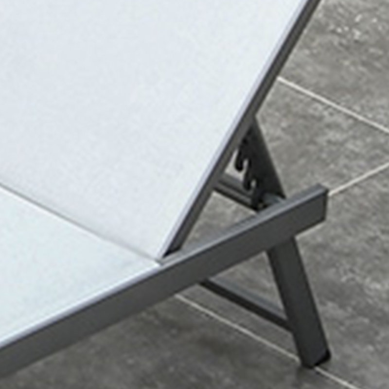 Chaise longue d'extérieur en alliage d'aluminium Njomza, Blanc