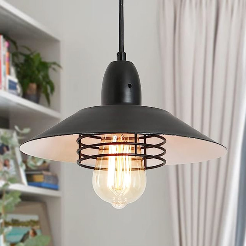 Îlot de cuisine avec luminaire suspendu E26 Industrial Design