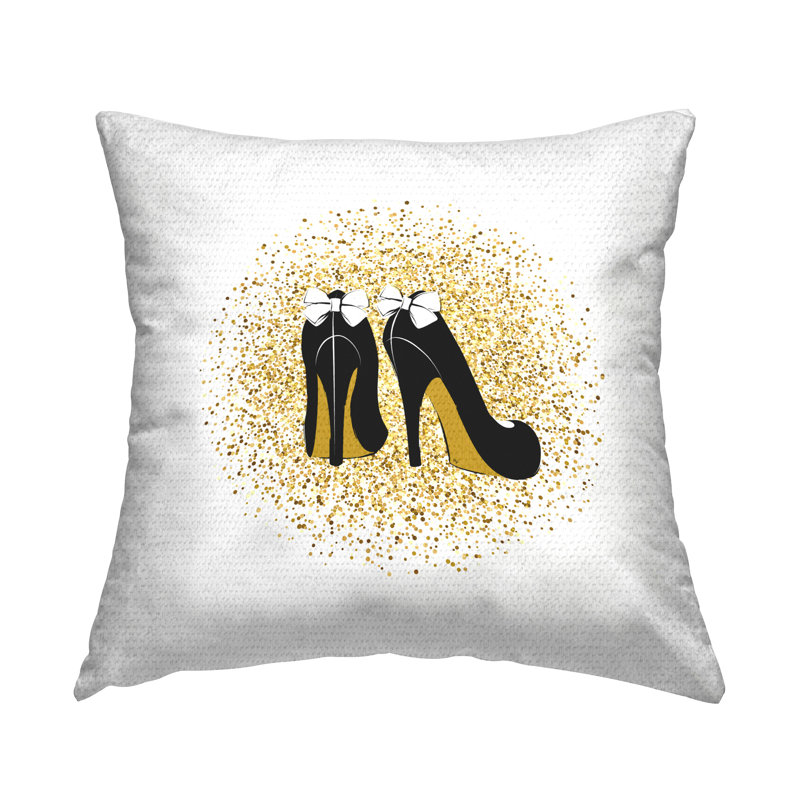 Coussin d'extérieur imprimé Glimmer Bow Heels par Martina Pavlova