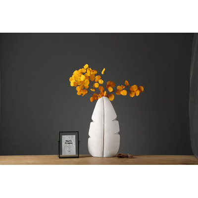 Brasuell Polyresin Table Vase