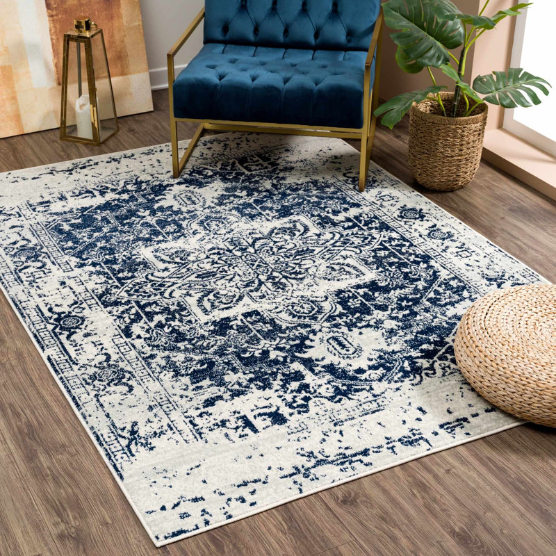 Tapis oriental en polypropylène tissé à la machine Jeorgina, Rectangle 6 pi 7 po x 9 pi