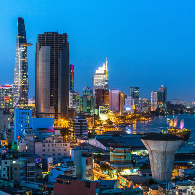 «Dobrita Ho Chi Minh At Night» par Dimaberkut - reproduction