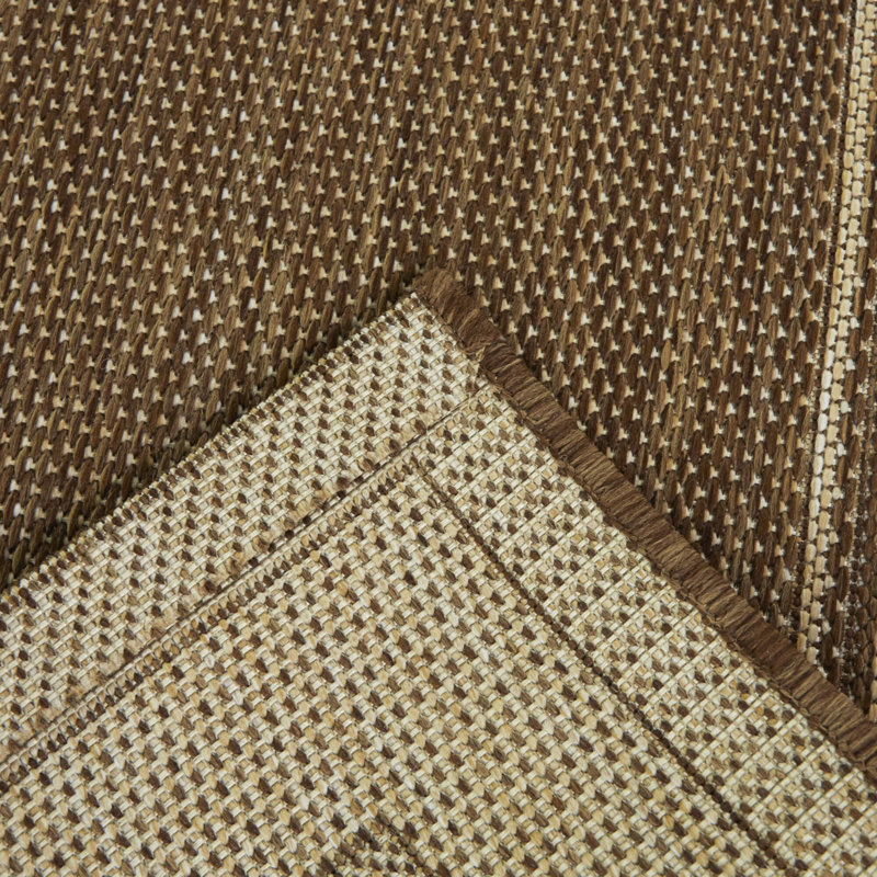 Wyrick Brown Border Patio Indoor/Outdoor Area Rug, Rectangle 6 pi 7 po x 8 pi 10 po