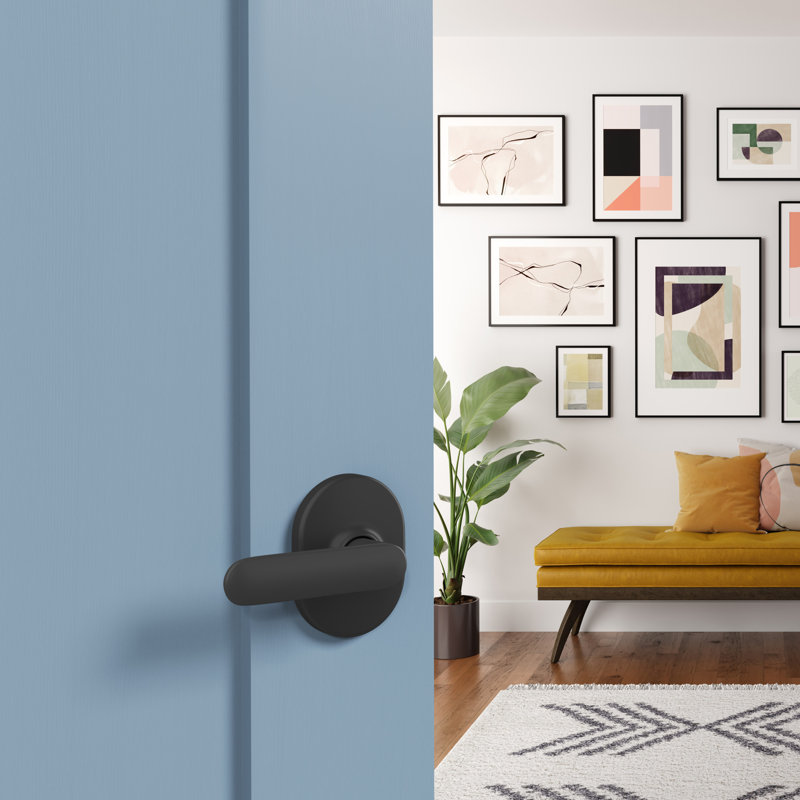 Davlin Lever With Remsen Trim Hall And Closet Lock, Matte Black