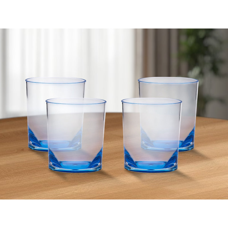 Ensemble de quatre verres à whisky sans pied en acrylique bleu