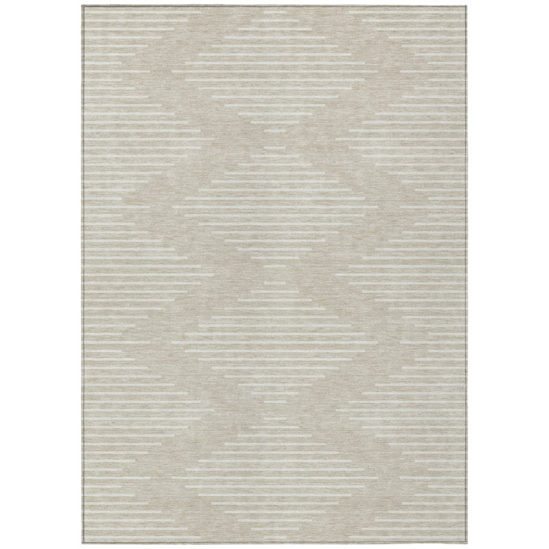 Tapis intérieur / extérieur lavable beige et ivoire HomeRoots 5 pi x 8 pi