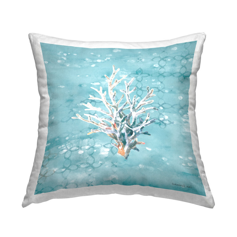 Coussin décoratif imprimé motif de plage bleu corail par Danhui Nai