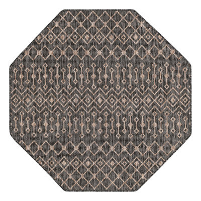 Leyla Geometric Indoor Rug