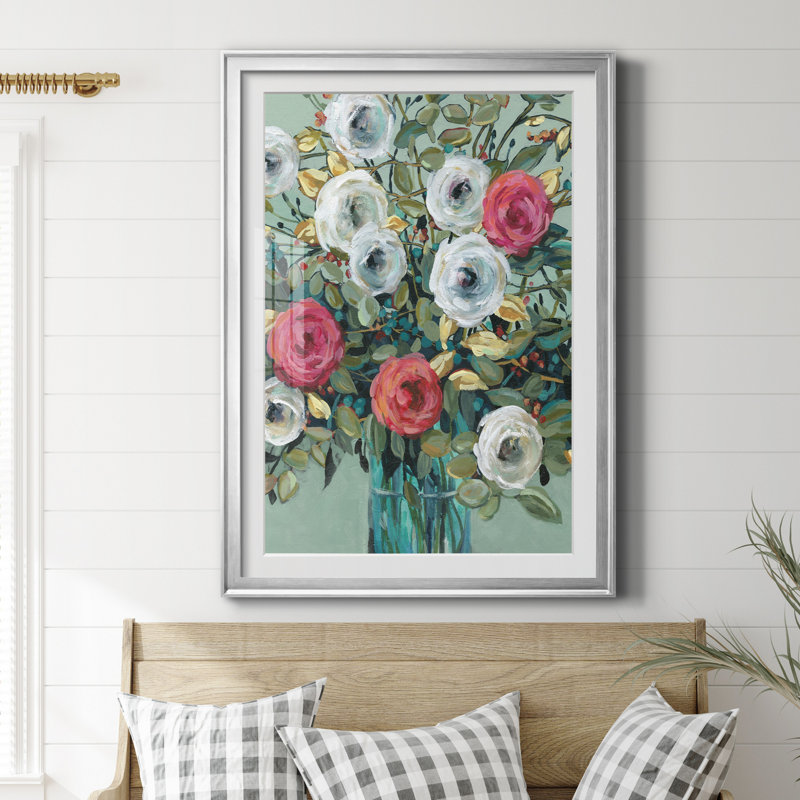 «Rose Parade» par J Paul - reproduction d'art encadrée, Encadrement argenté, H 26,5 po x l 36,5 po x P 1,5 po