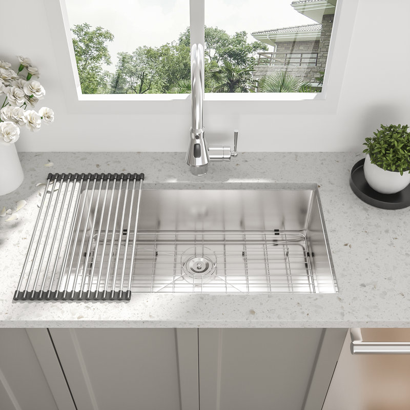 30'' L Undermount Single Bowl Stainless Steel Kitchen Sink