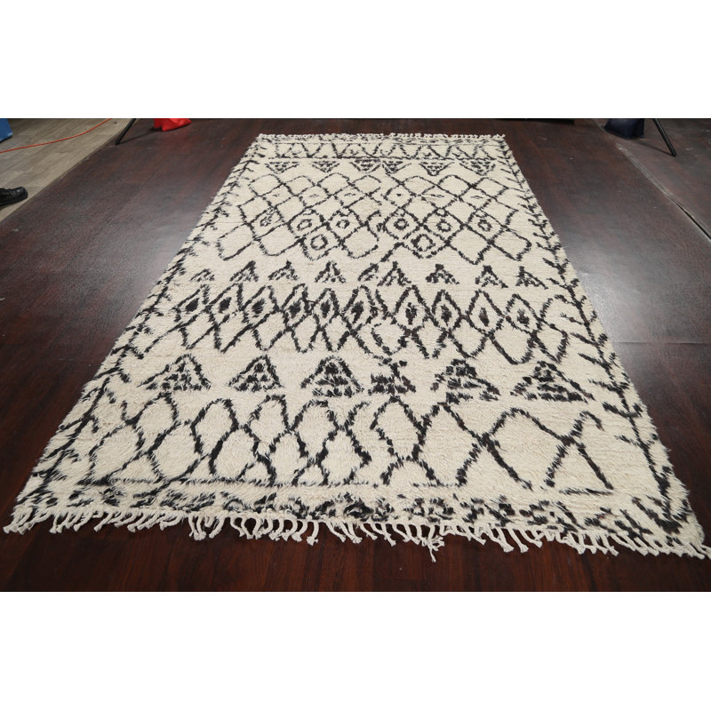 One-of-a-Kind 5'8" X 9'5" New Age Wool Area Rug in Ivory
