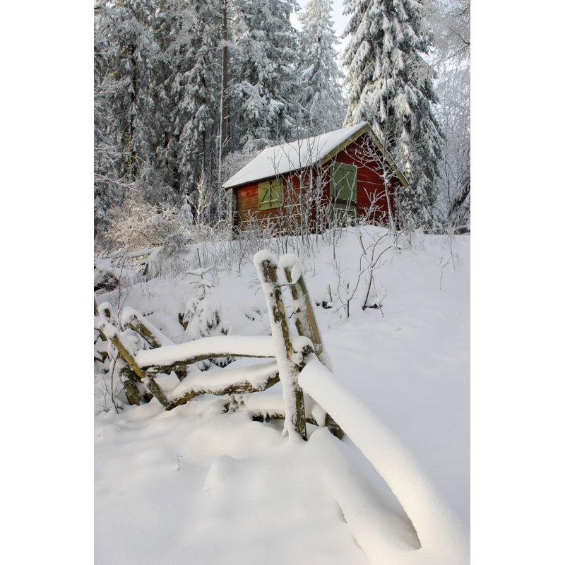 Barn in Winter Forest - Photographie sur toile tendue, H 12 po x l 8 po