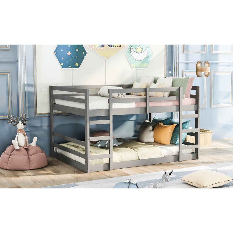 Lit double superposé gris - construction, convient à deux matelas, rehausse le style du lit de la chambre à coucher, apparence solide, matelas