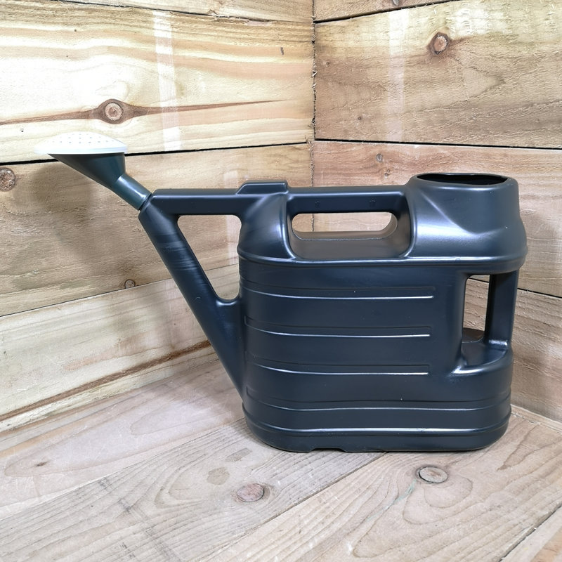 Caziyah Watering Can